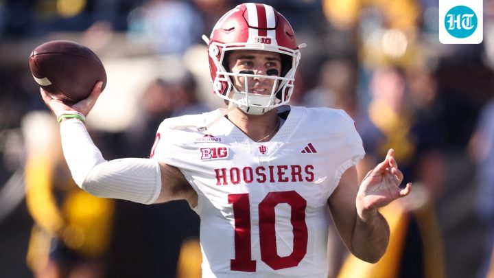Curt Cignetti shares Josh Hoover injury update after Indiana QB’s difficult outing vs Michigan