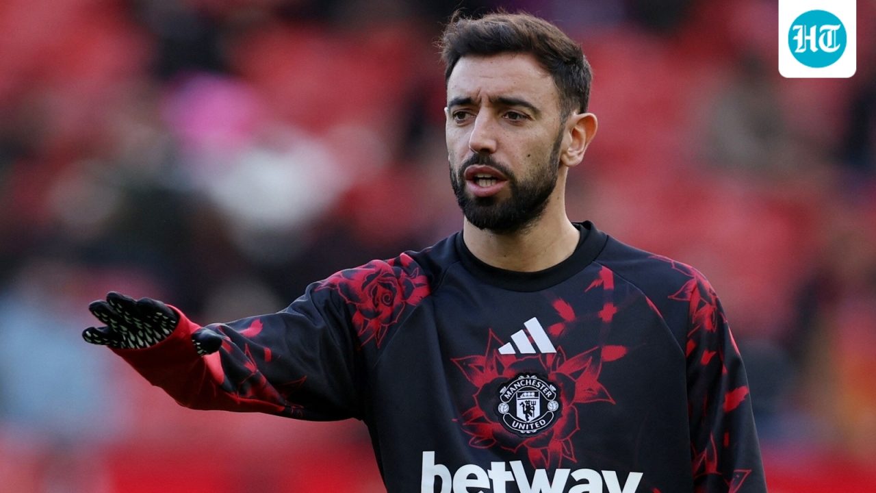 Bruno Fernandes benched by Manchester United after criticism of Michael Carrick