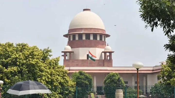 Is saying ‘motherf*****’ in courtroom ‘obscene’? Supreme Court clarifies after CJI abuse incident