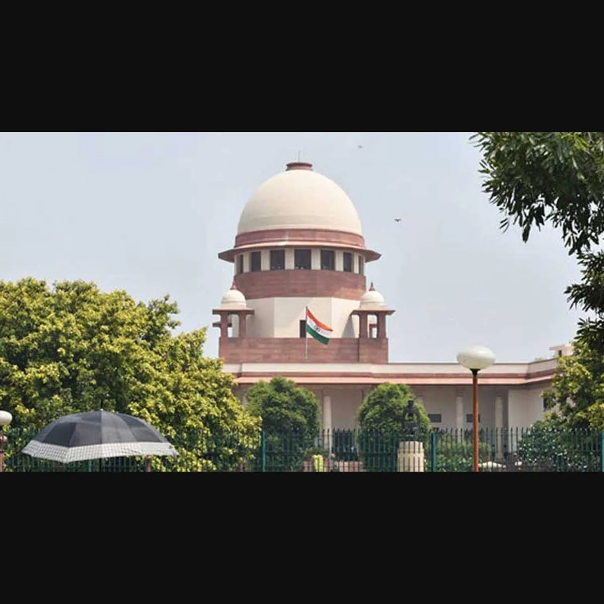 Is saying ‘motherf*****’ in courtroom ‘obscene’? Supreme Court clarifies after CJI abuse incident