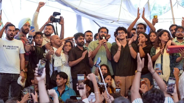 ‘Students are very happy…’: Jantar Mantar turns jubilant as CJP protesters claim victory after Dharmendra Pradhan exit