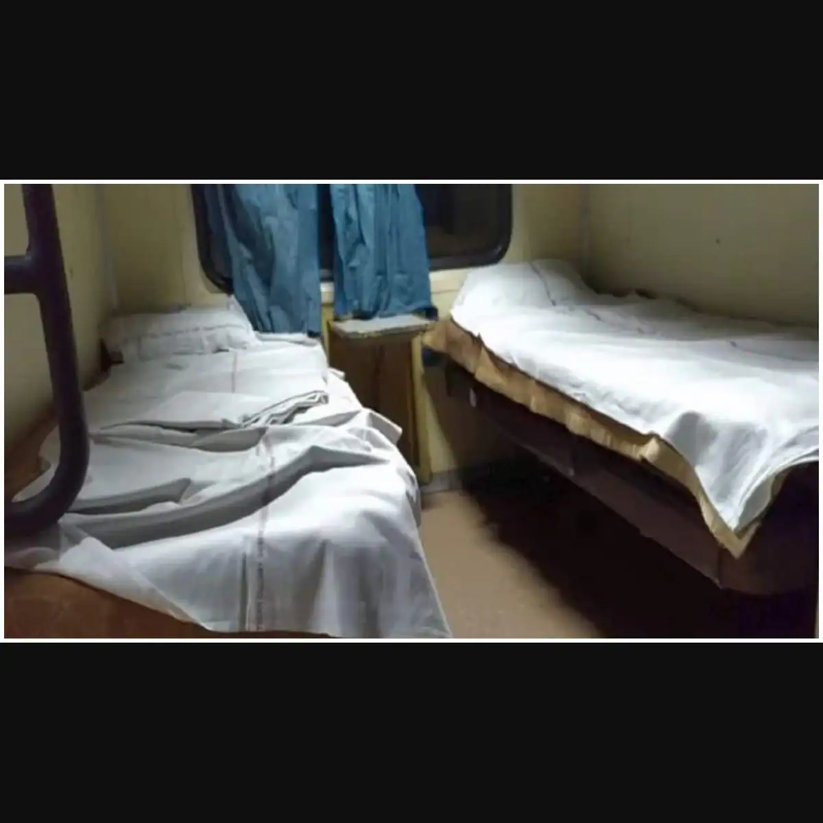 How often are pillows and bedsheets on trains washed? Railway Minister explains how to use the two blankets