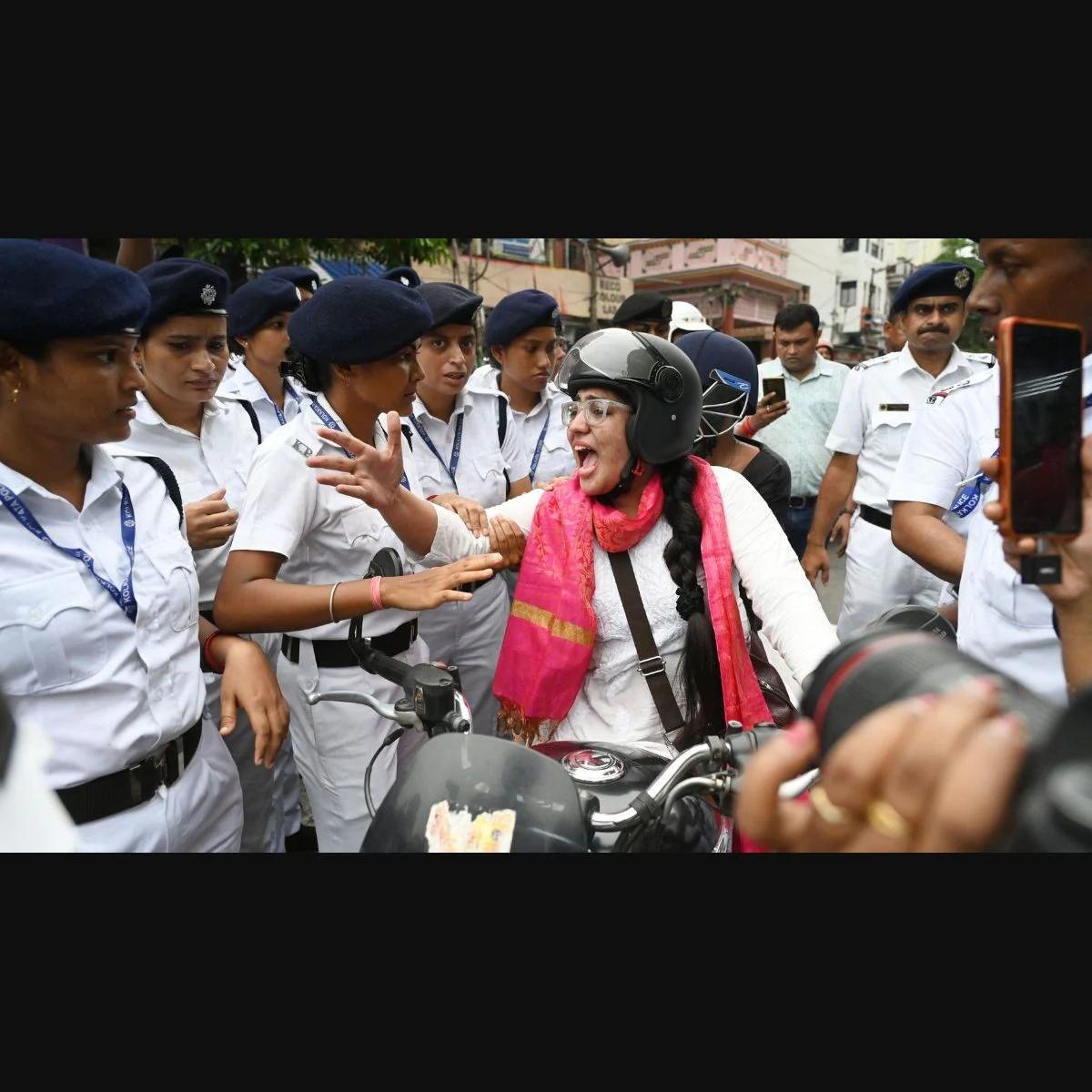 Mamata Banerjee slap, TMC-BJP clashes: How Baruipur protest rally turned violent