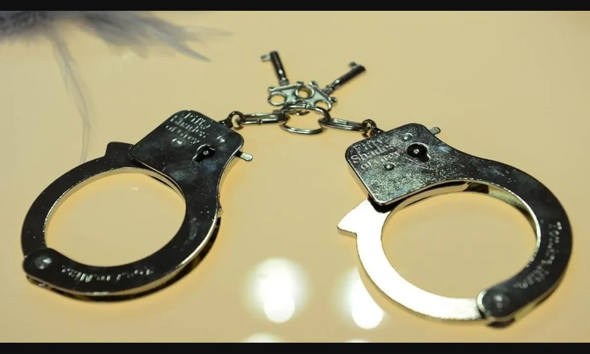 Mother, son found to be Pakistani nationals, father and three children Indian: Karnataka Police bust identity card scam
