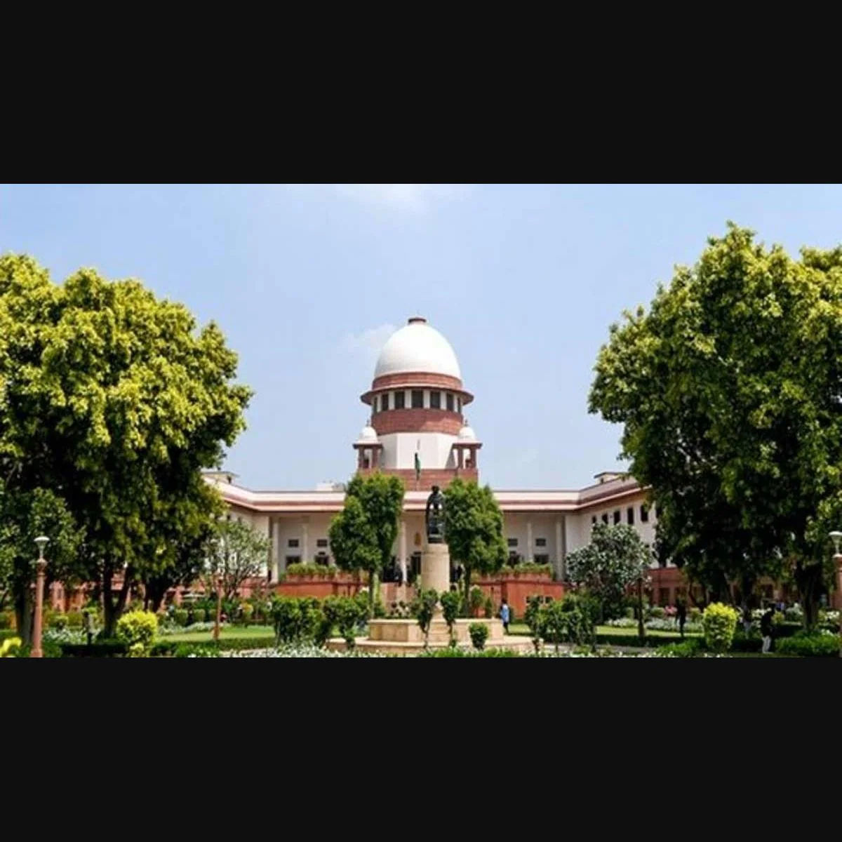 Supreme Court sets aside Guwahati HC orders upholding ‘foreigner’ tag for 27 Assam residents