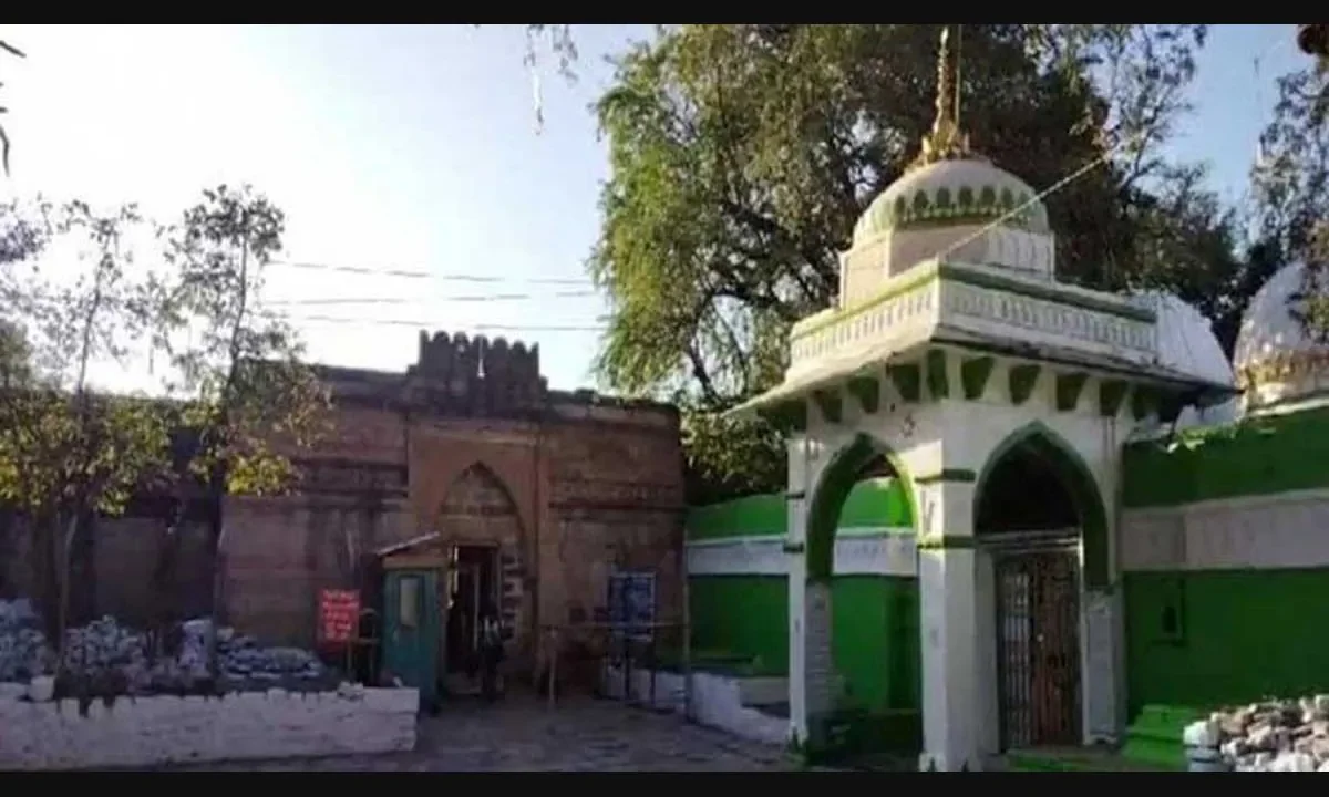 ‘Separate space for Muslims to offer namaz on Fridays’: SC directive on Bhojshala-Kamal Maula Mosque