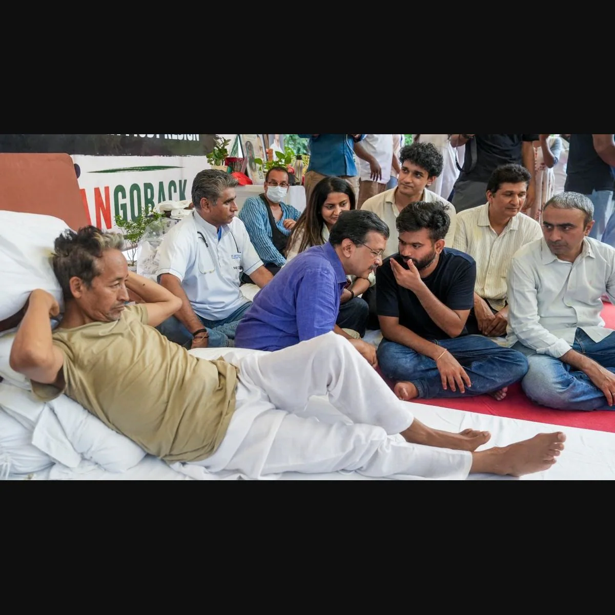 Arvind Kejriwal demands Wangchuk as education minister, invokes 2011 anti-corruption movement