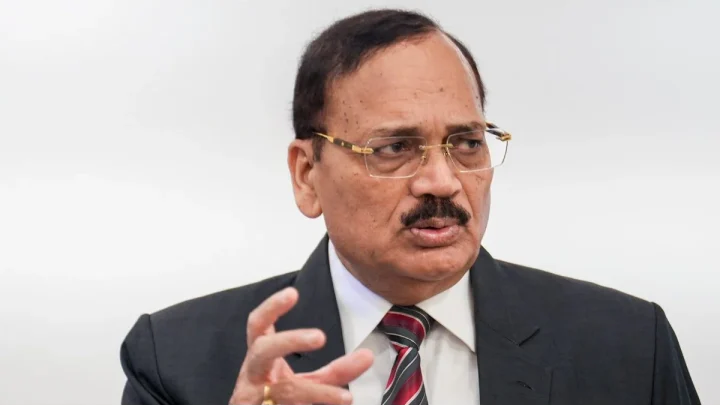 CJI invite row | Why did BCI make a U-turn on enrolment ban? NALSAR controversy explained