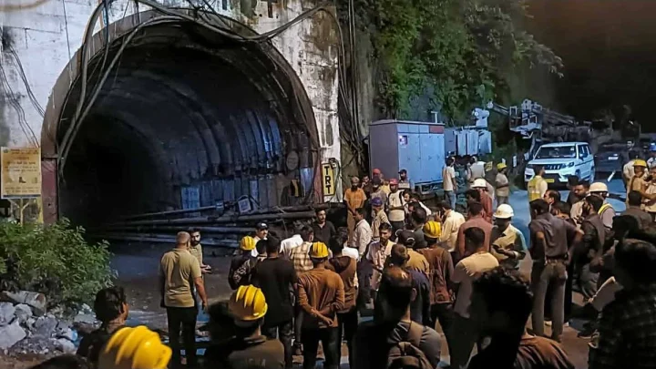 Uttarakhand tunnel collapse: 7 killed; search on for missing workers