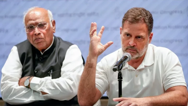‘Shah should go’: Rahul Gandhi seeks Amit Shah’s answer and PM Modi’s apology over Delhi protests; ministers hit back