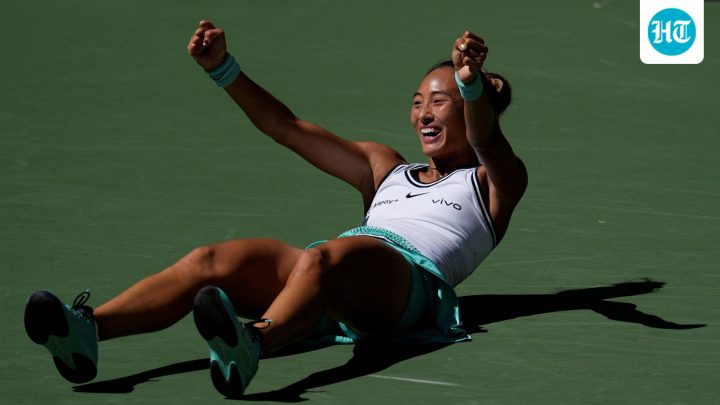 Zheng Qinwen erases another 5-0 deficit and beats Iga Swiatek to reach US Open quarterfinals