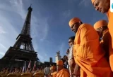 BAPS goes to Paris